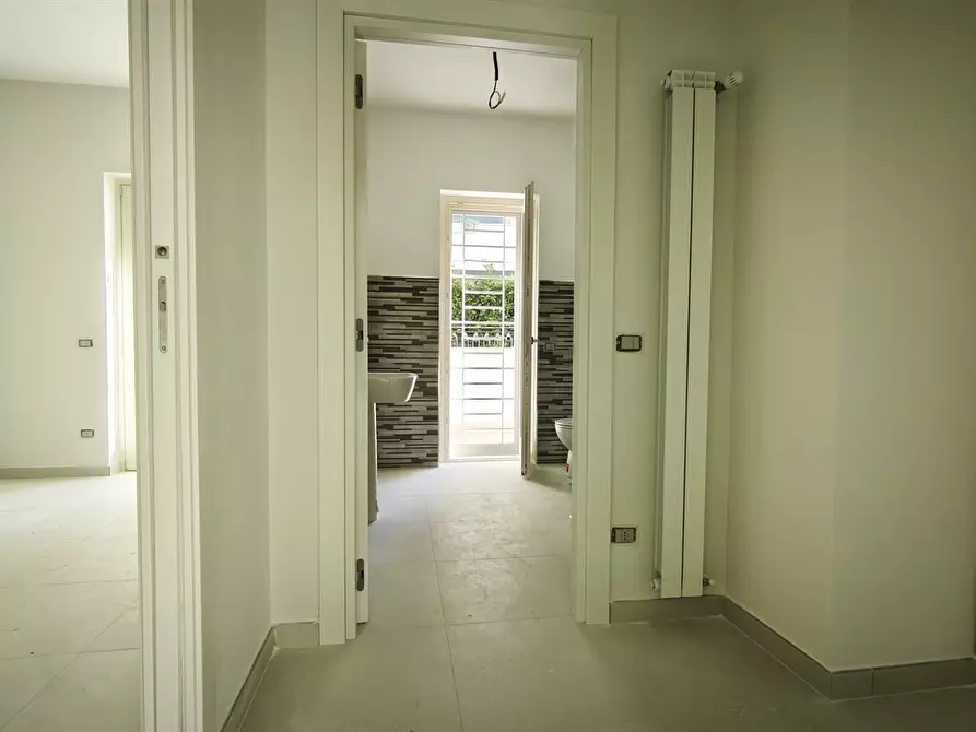 Immagine 4 di Appartamento in vendita  in Via dei Pini a Fonte Nuova