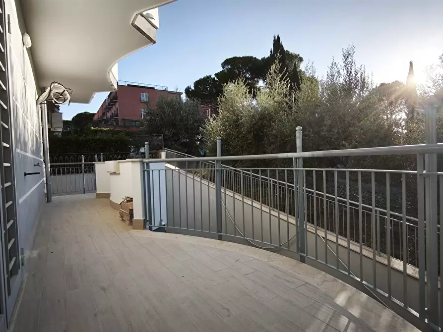 Immagine 3 di Appartamento in vendita  in Via dei Pini a Fonte Nuova