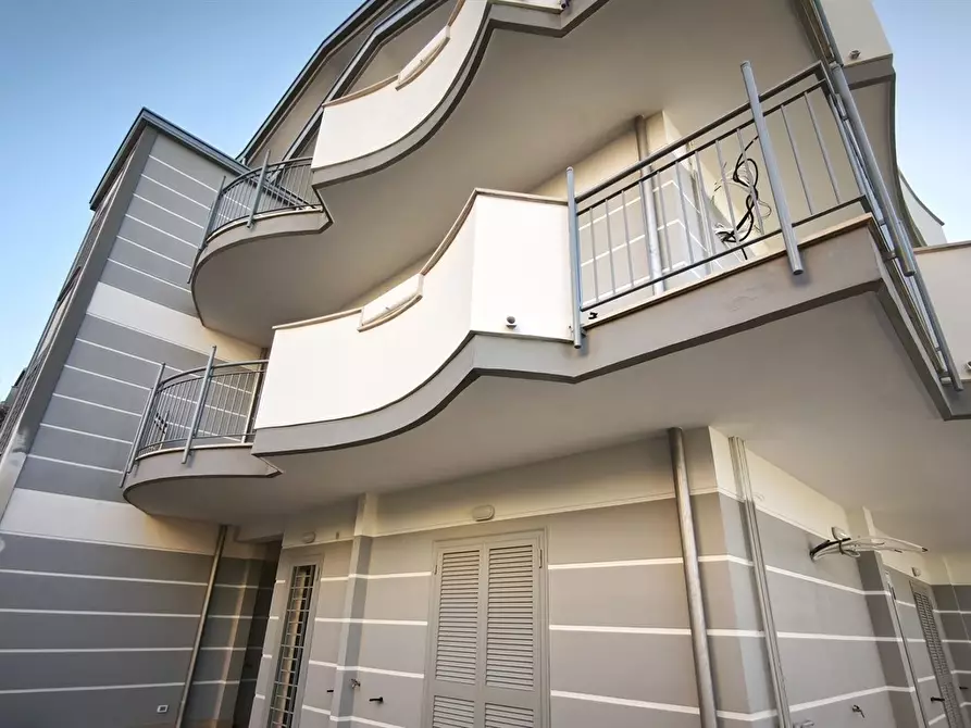 Immagine 7 di Appartamento in vendita  in Via dei Pini a Fonte Nuova