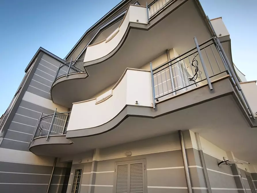 Immagine 8 di Appartamento in vendita  in Via dei Pini a Fonte Nuova