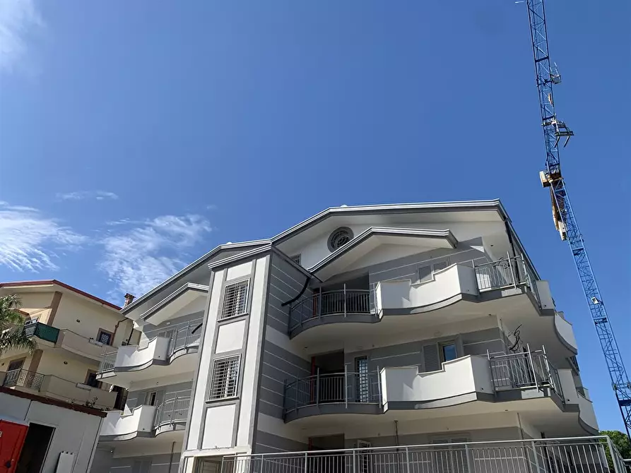 Immagine 5 di Appartamento in vendita  in Via dei Pini a Fonte Nuova