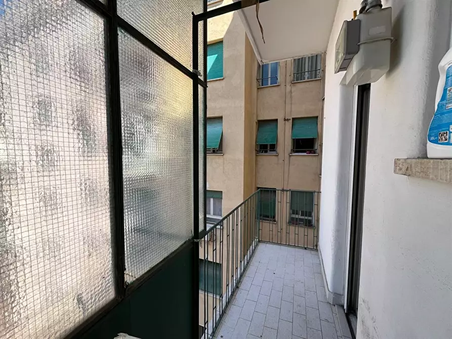 Immagine 8 di Appartamento in vendita  in Via Attilio Hortis a Roma