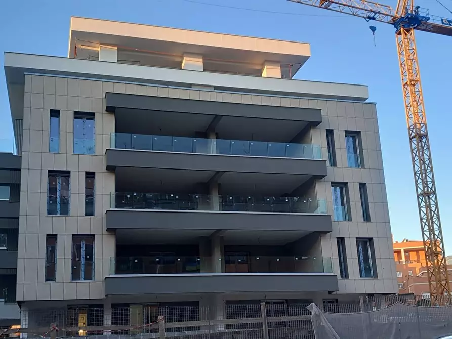 Immagine 8 di Appartamento in vendita  in Via Otricoli a Roma