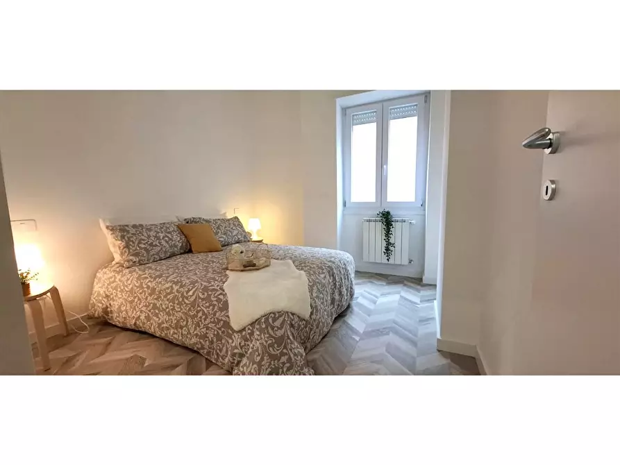 Immagine 9 di Appartamento in vendita  in Piazza Acilia a Roma