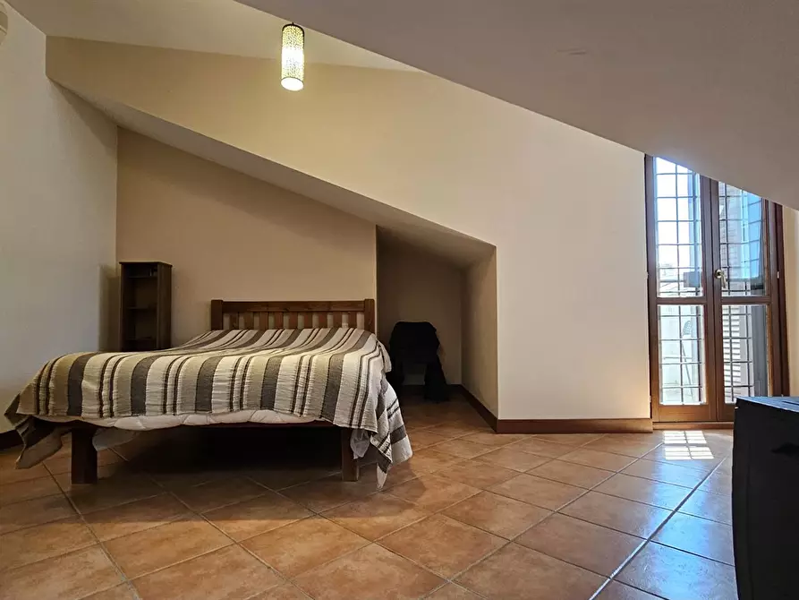 Immagine 5 di Casa bifamiliare in vendita  in Via Poggio Fiorito a Guidonia Montecelio