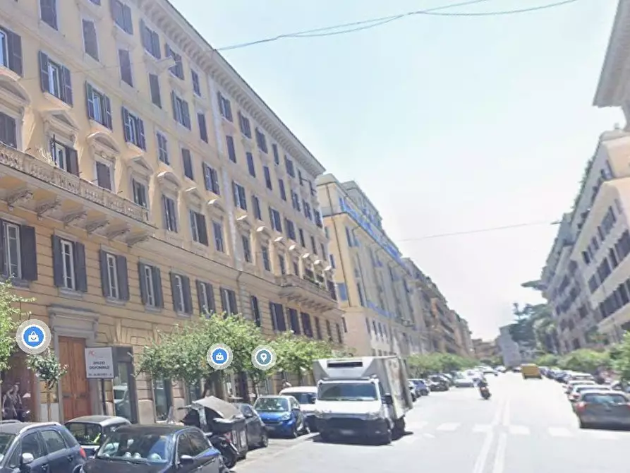 Immagine 6 di Appartamento in vendita  in Via Po a Roma