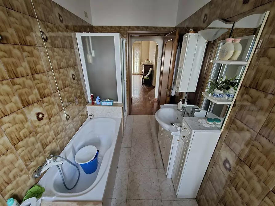 Immagine 3 di Appartamento in vendita  in Via Nomentana a Fonte Nuova