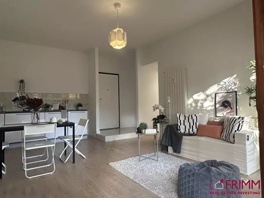 Immagine 4 di Appartamento in vendita  in Via Tolmino a Roma