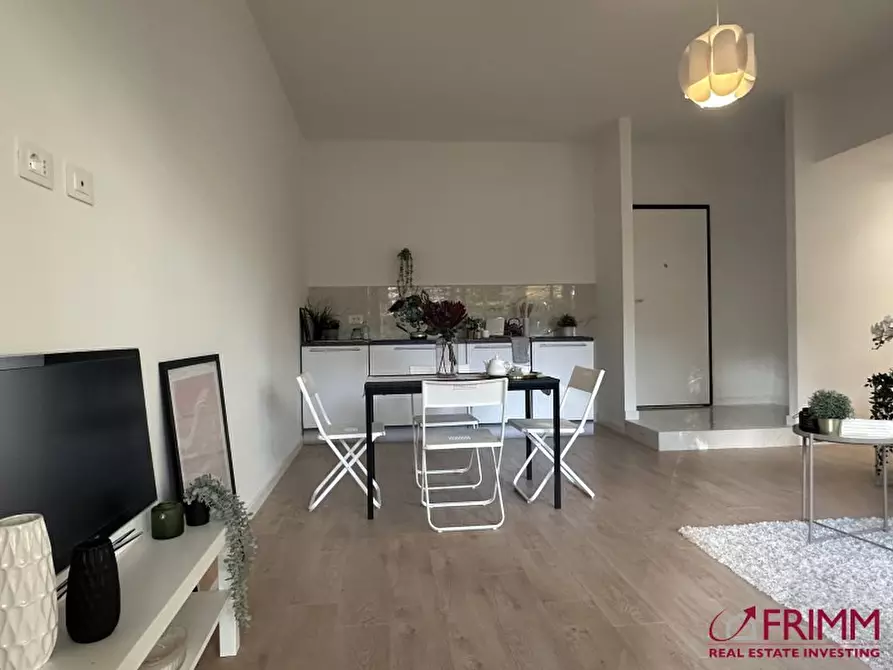 Immagine 5 di Appartamento in vendita  in Via Tolmino a Roma