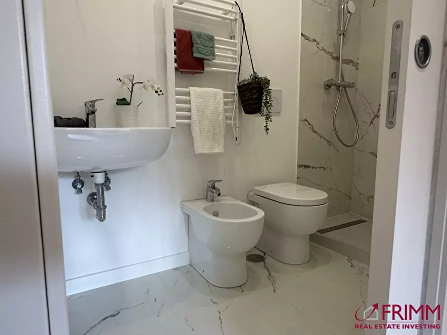 Immagine 1 di Appartamento in vendita  in Via Tolmino a Roma
