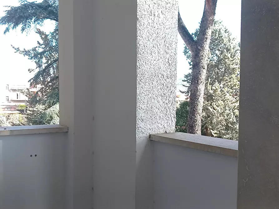 Immagine 1 di Appartamento in vendita  in Via Giuseppe Garibaldi a Guidonia Montecelio