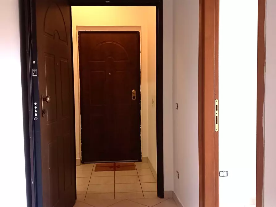 Immagine 6 di Appartamento in vendita  in Via Giuseppe Garibaldi a Guidonia Montecelio