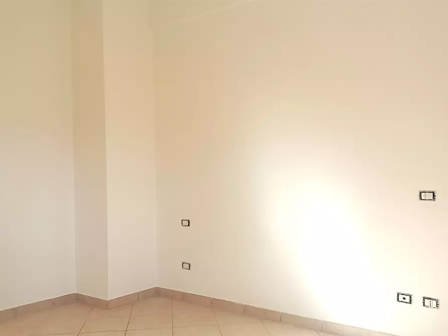 Immagine 1 di Appartamento in vendita  in Via Giuseppe Garibaldi a Guidonia Montecelio