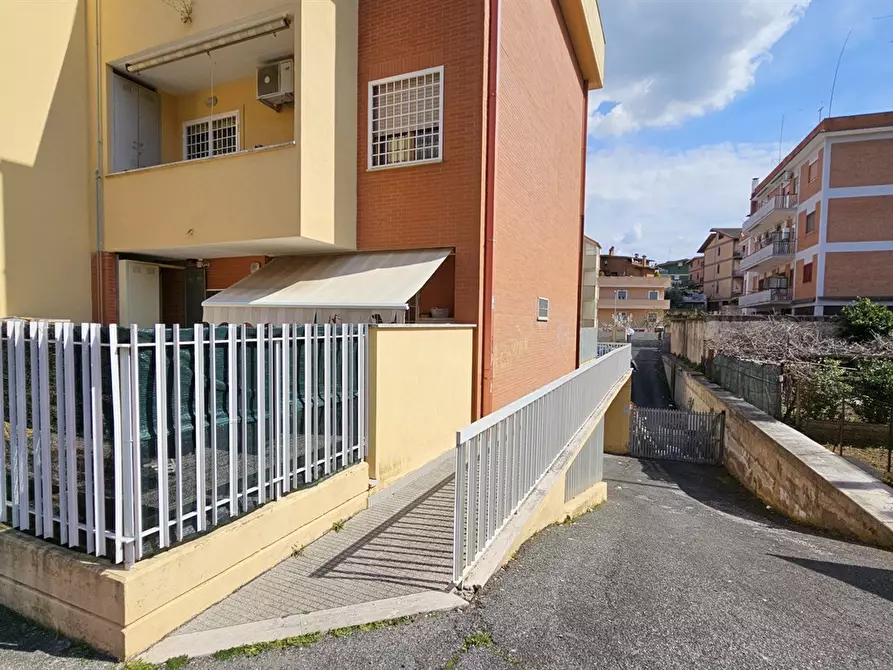 Immagine 9 di Appartamento in vendita  in Via Eugenio Montale a Fonte Nuova