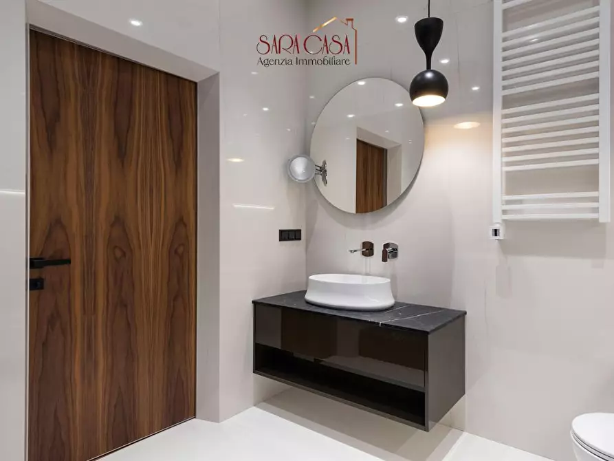 Immagine 3 di Appartamento in vendita  in VIA MAIOLICHE a Faenza