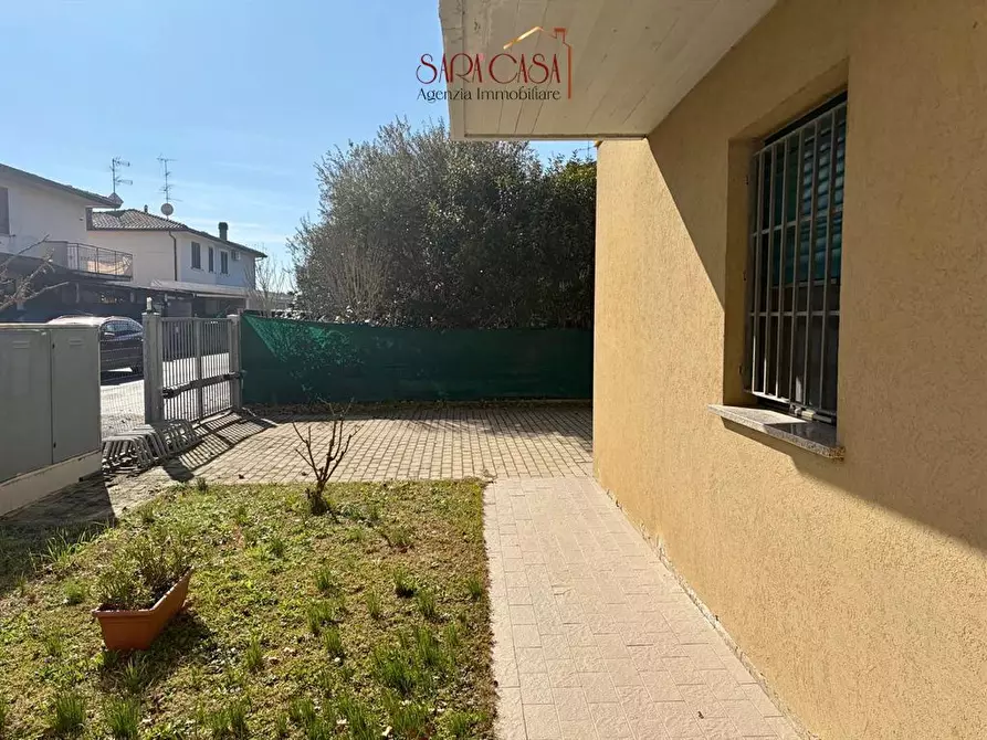 Immagine 7 di Appartamento in affitto  a Massa Lombarda