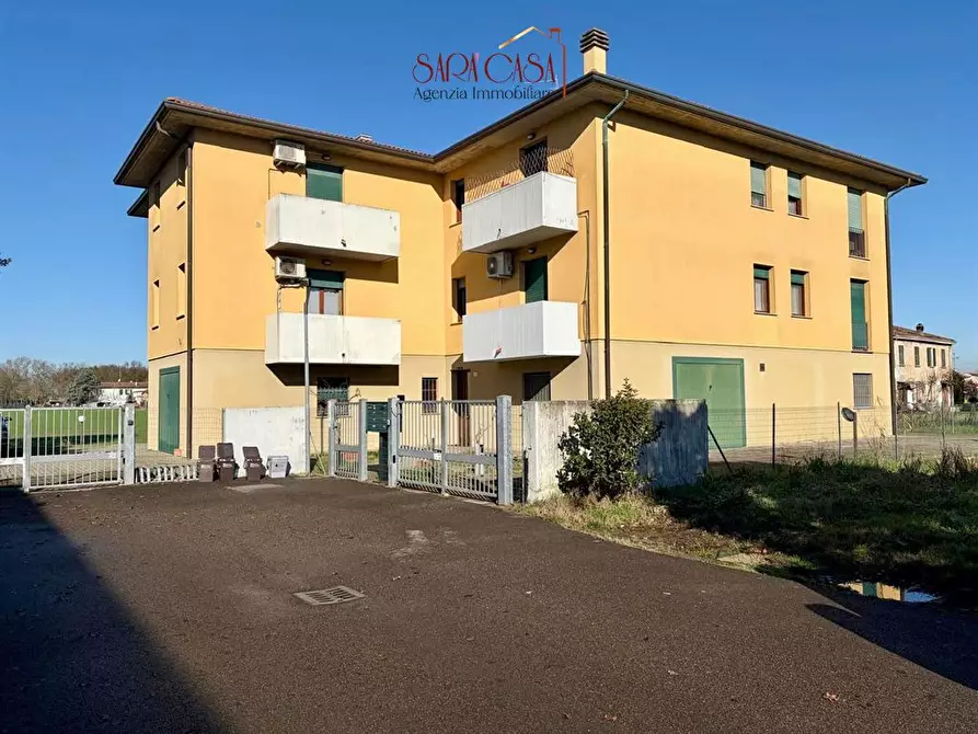 Immagine 9 di Appartamento in affitto  a Massa Lombarda