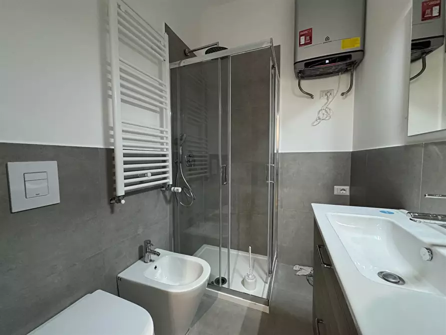 Immagine 3 di Appartamento in vendita  in PIAZZA BANDE NERE a Milano