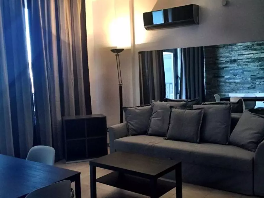 Immagine 8 di Appartamento in vendita  in via mecenate 84 a Milano