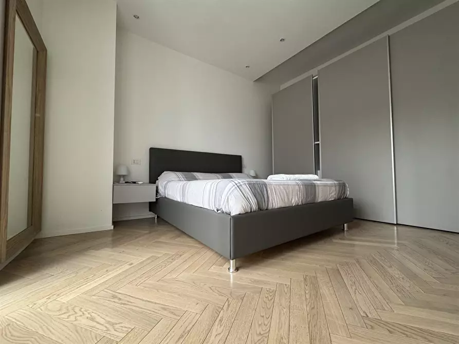 Immagine 5 di Appartamento in affitto  in PIAZZA GAEULENTI a Milano