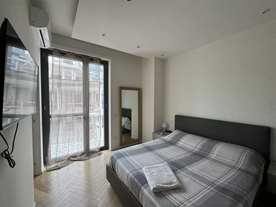 Immagine 6 di Appartamento in affitto  in PIAZZA GAEULENTI a Milano