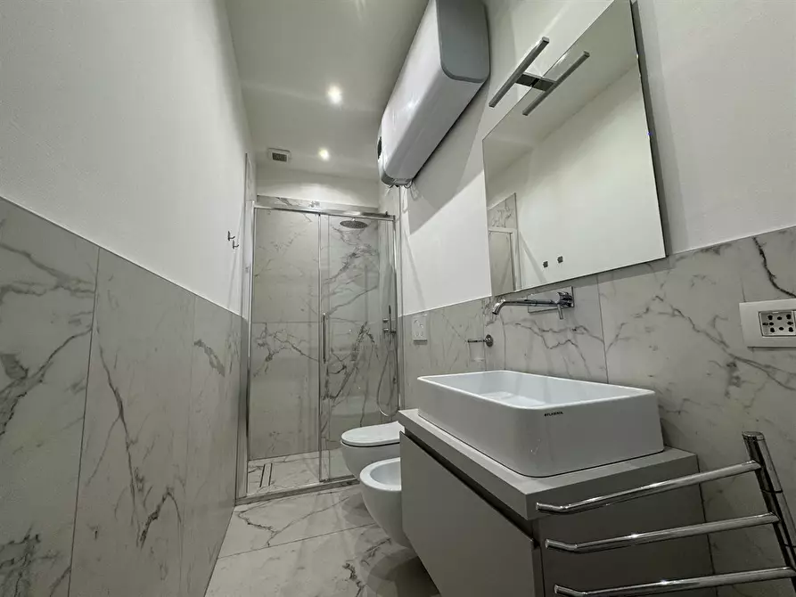 Immagine 9 di Appartamento in affitto  in PIAZZA GAEULENTI a Milano