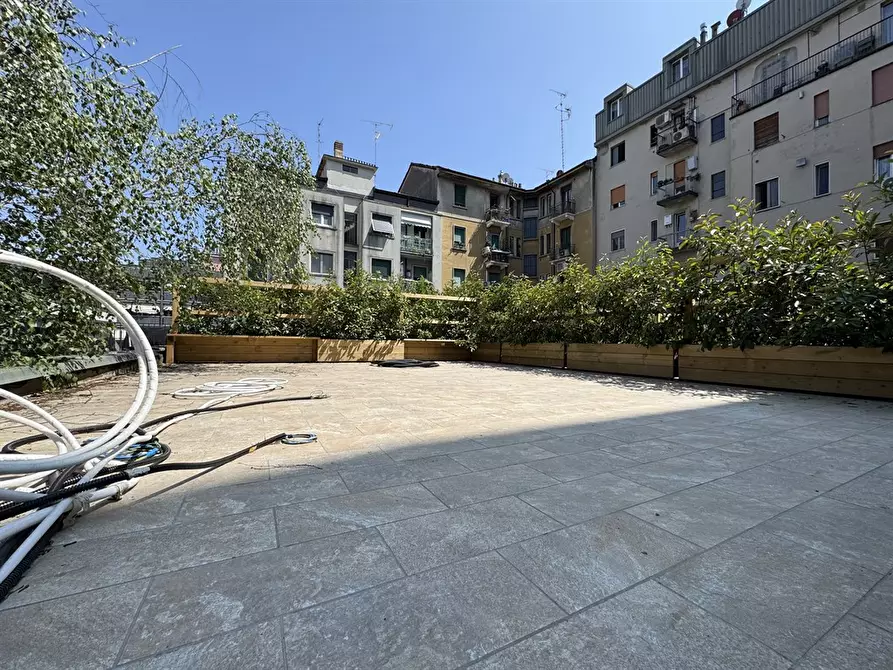 Immagine 5 di Appartamento in vendita  in Viale Umbria a Milano