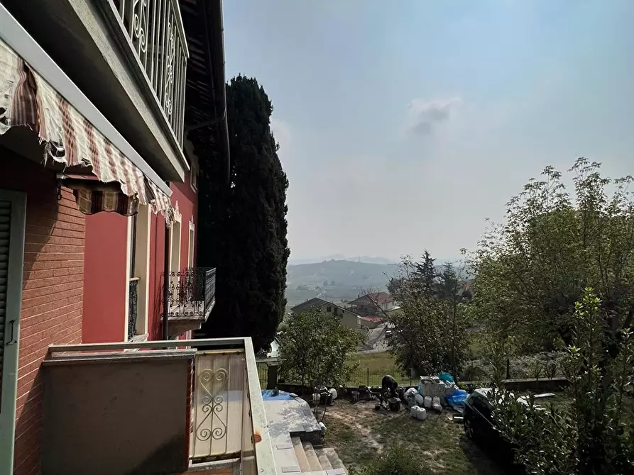 Immagine 1 di Casa semindipendente in vendita  a Agliano Terme