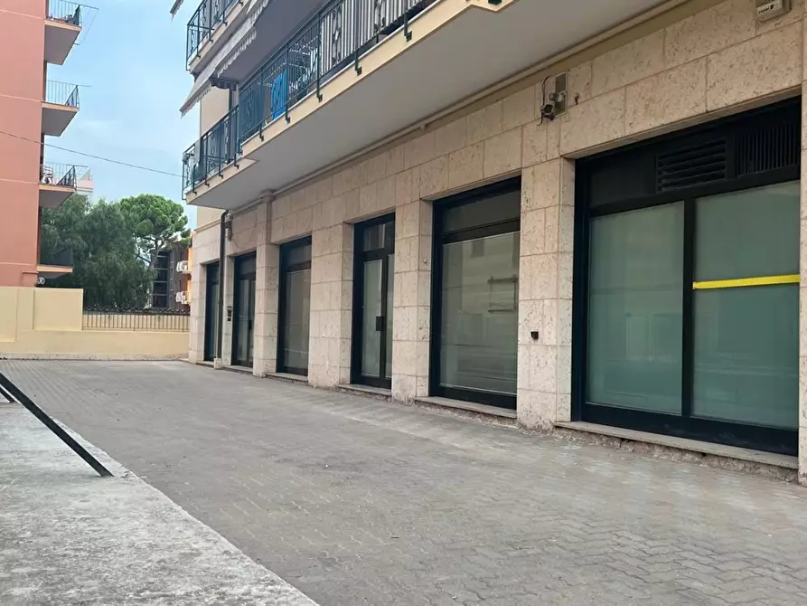 Immagine 4 di Appartamento in vendita  in via Veneto a Bordighera