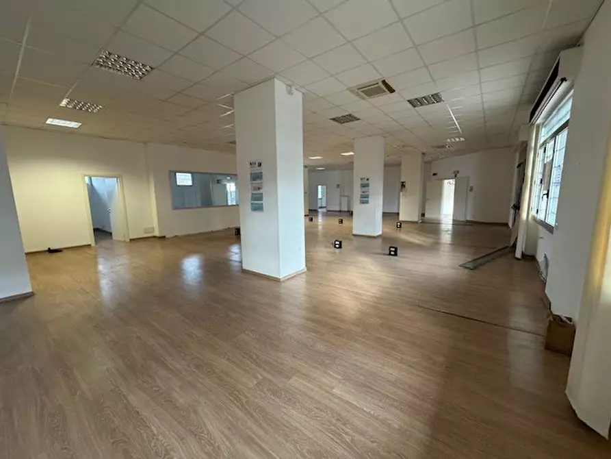 Immagine 1 di Loft/Open space in vendita  in via tacito a Ventimiglia