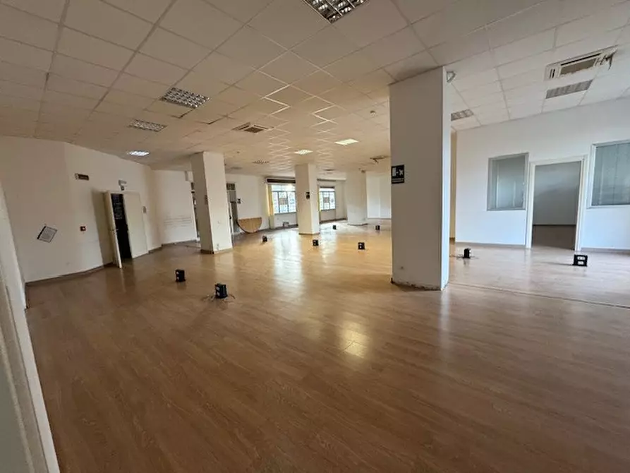 Immagine 5 di Loft/Open space in vendita  in via tacito a Ventimiglia