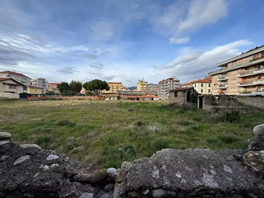 Immagine 2 di Loft/Open space in vendita  in via tacito a Ventimiglia