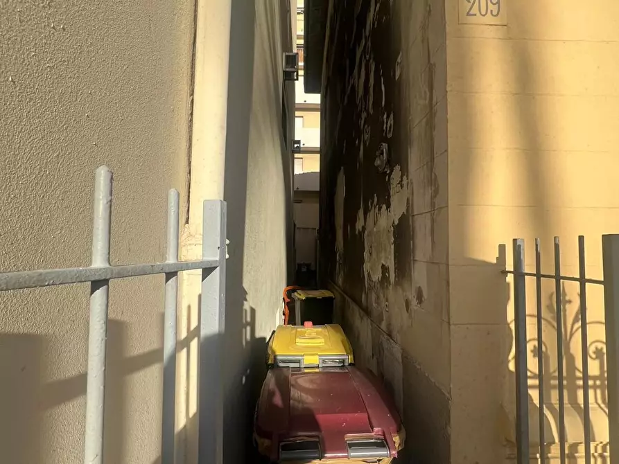 Immagine 4 di Villa in vendita  in Promenade des Anglais a Lerma