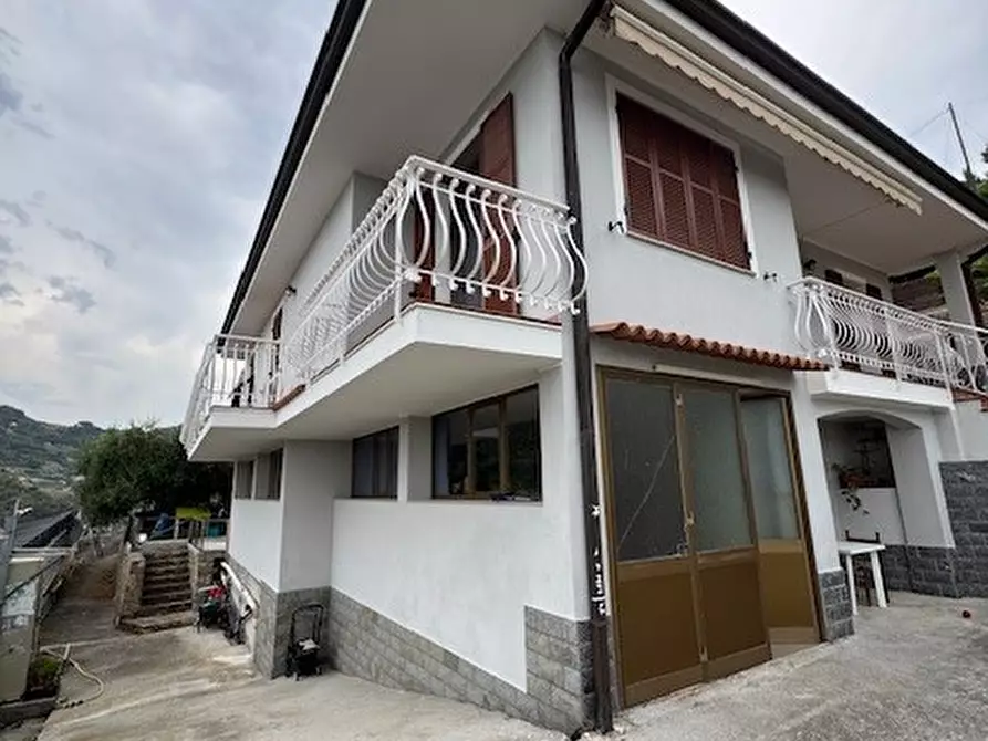 Immagine 4 di Villa in vendita  a San Biagio Della Cima