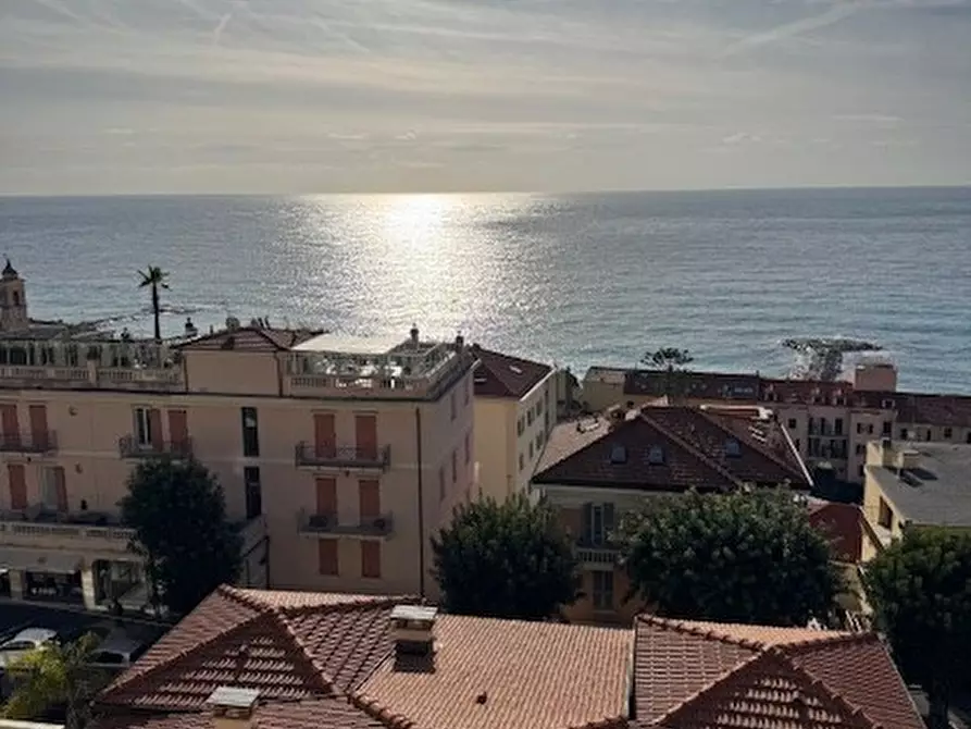 Immagine 4 di Appartamento in vendita  in Corso regina Margherita a Ospedaletti