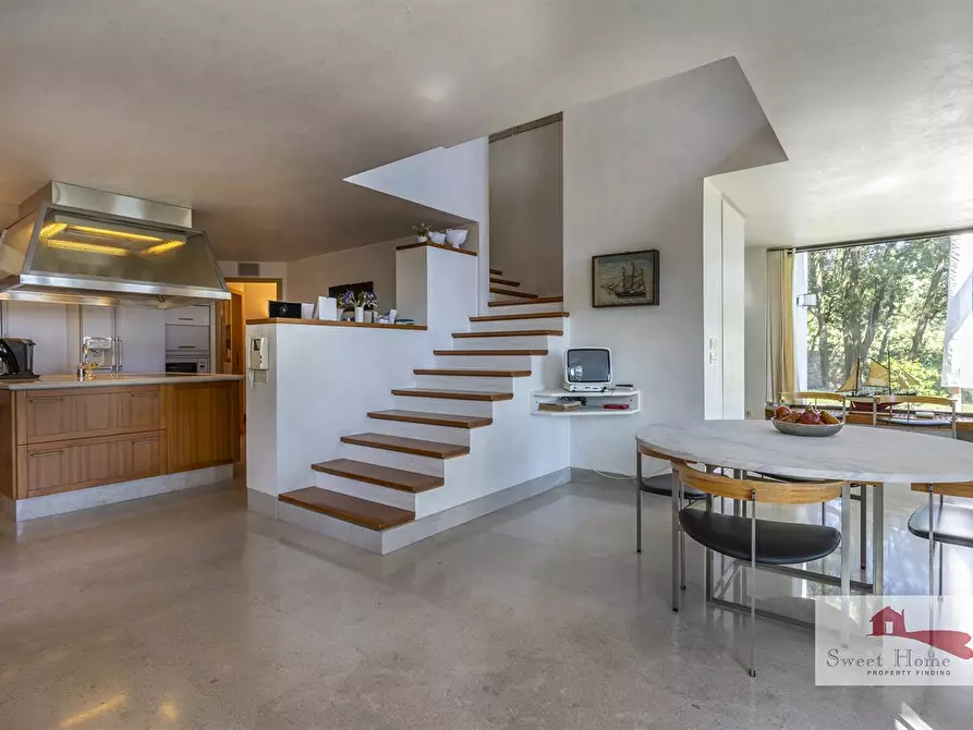 Immagine 5 di Villa in vendita  in Via Cernizza a Duino-Aurisina