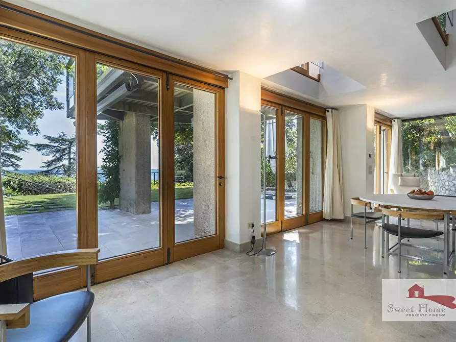 Immagine 8 di Villa in vendita  in Via Cernizza a Duino-Aurisina
