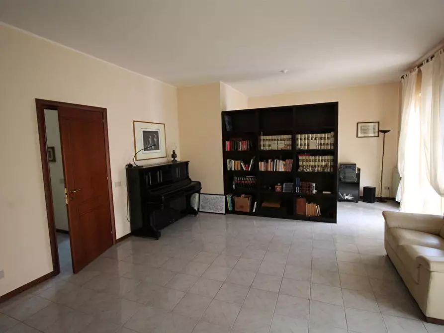 Immagine 2 di Appartamento in vendita  in Via Ingegnere 101 a Catania