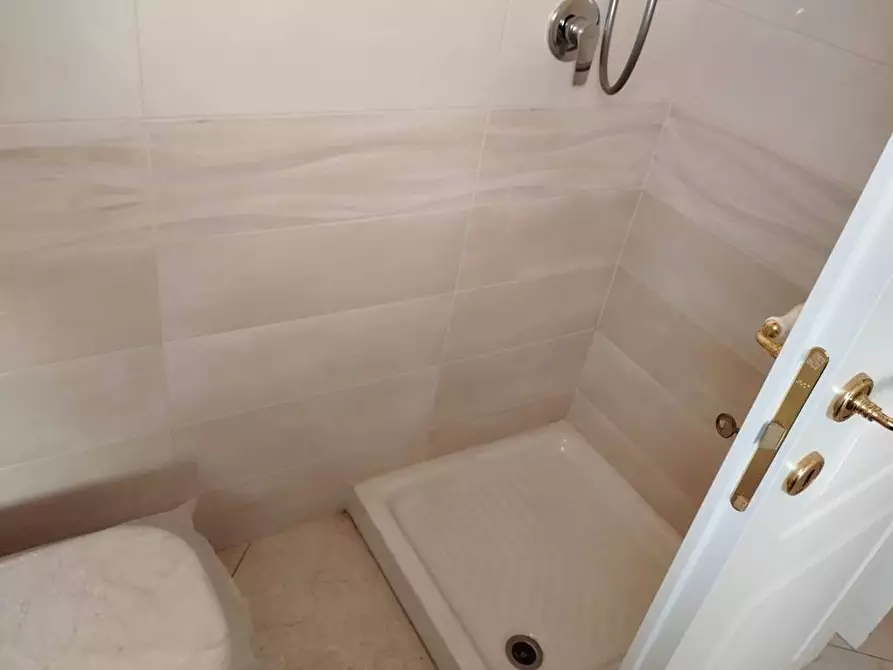 Immagine 3 di Casa indipendente in vendita  in Via PAPA GIOVANNI XXII a Trecastagni