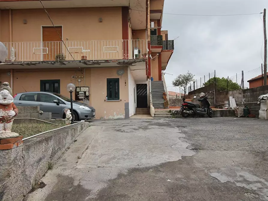 Immagine 6 di Appartamento in vendita  in VIA MACELLO 30 a Catania