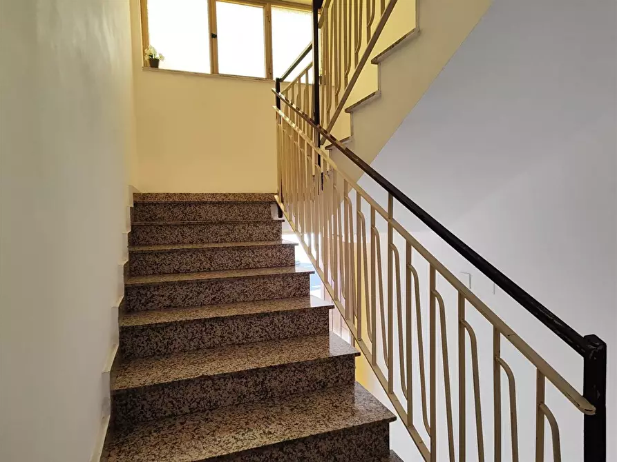 Immagine 4 di Appartamento in vendita  in VIA SOLDATO RUSSO 41 a Aci Sant'antonio