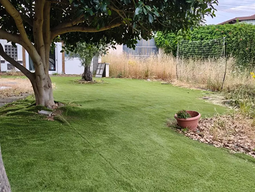 Immagine 2 di Villa in vendita  in via andromeda 31 a Catania