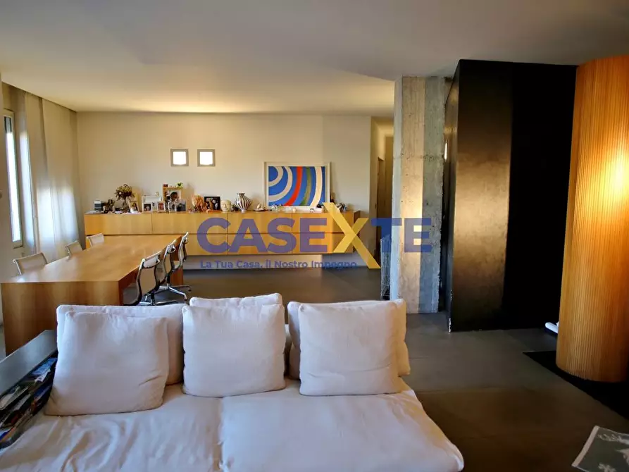 Immagine 1 di Appartamento in vendita  in Piazza Garibaldi 6 a Busto Arsizio