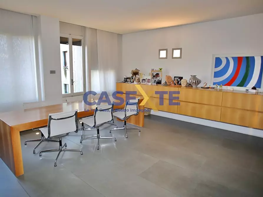 Immagine 3 di Appartamento in vendita  in Piazza Garibaldi 6 a Busto Arsizio