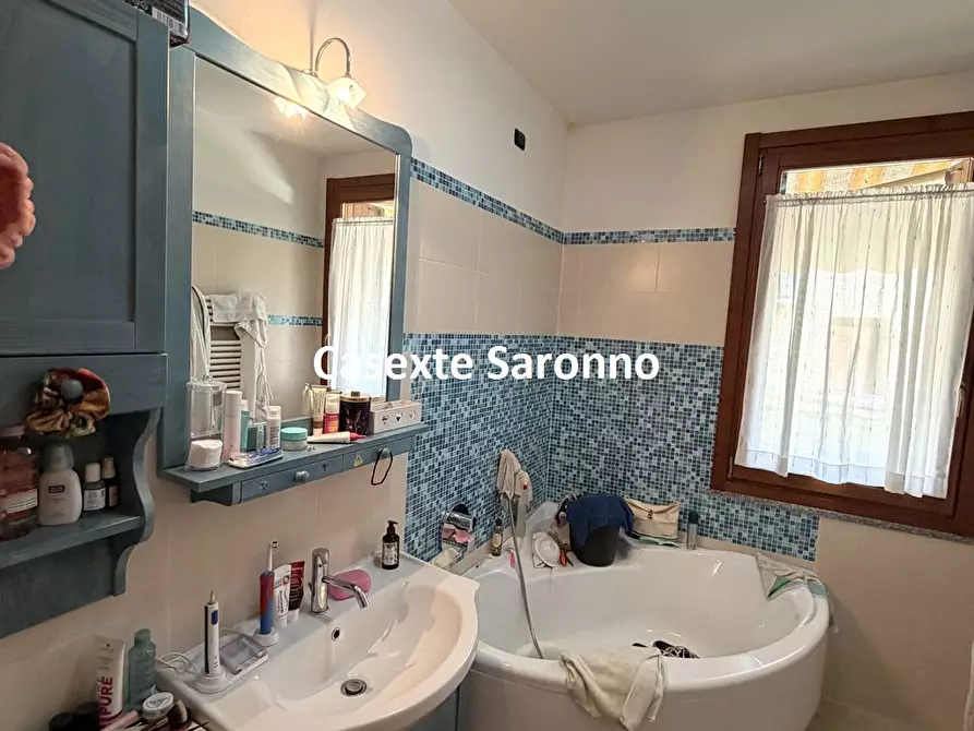 Immagine 5 di Appartamento in vendita  in Via Tonale a Besnate