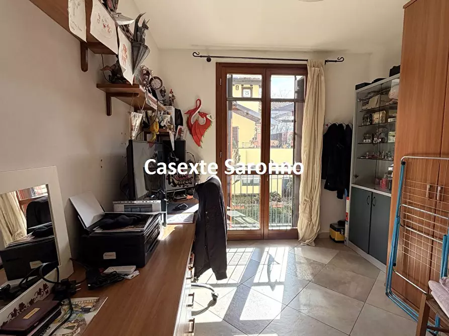 Immagine 8 di Appartamento in vendita  in Via Tonale a Besnate