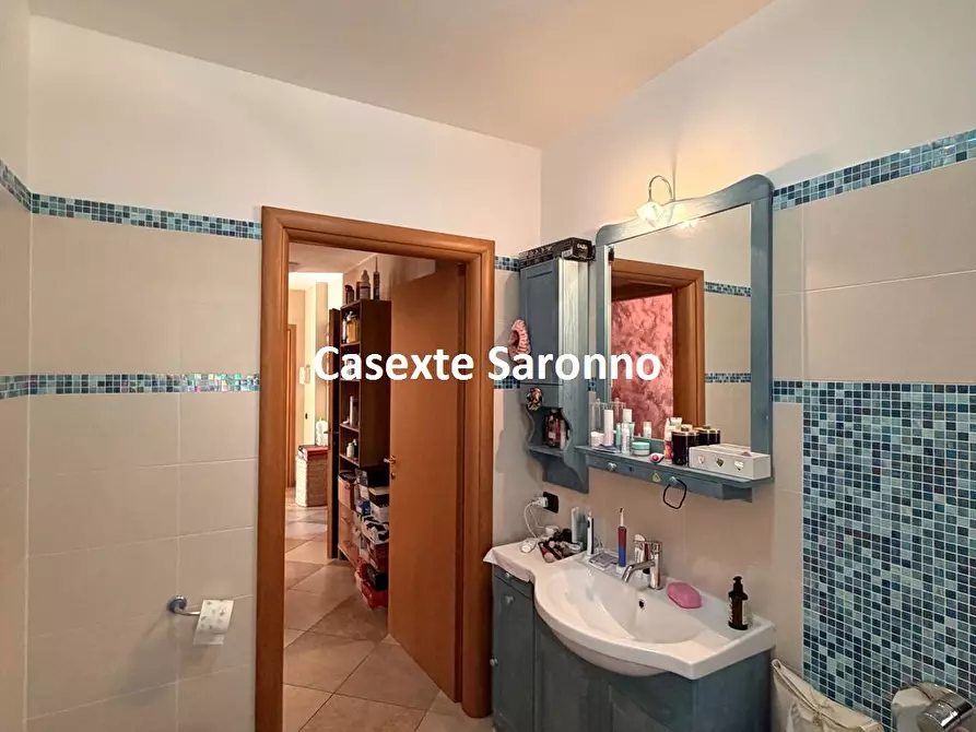 Immagine 4 di Appartamento in vendita  in Via Tonale a Besnate