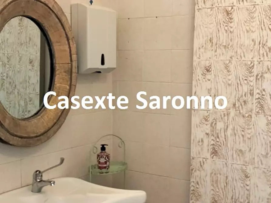 Immagine 5 di Attività commerciale in vendita  in Via D'annunzio 21 a Arsago Seprio
