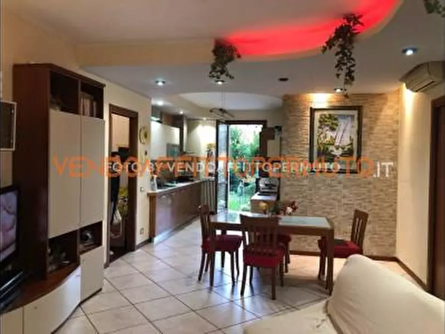 Immagine 9 di Appartamento in vendita  a Martinengo