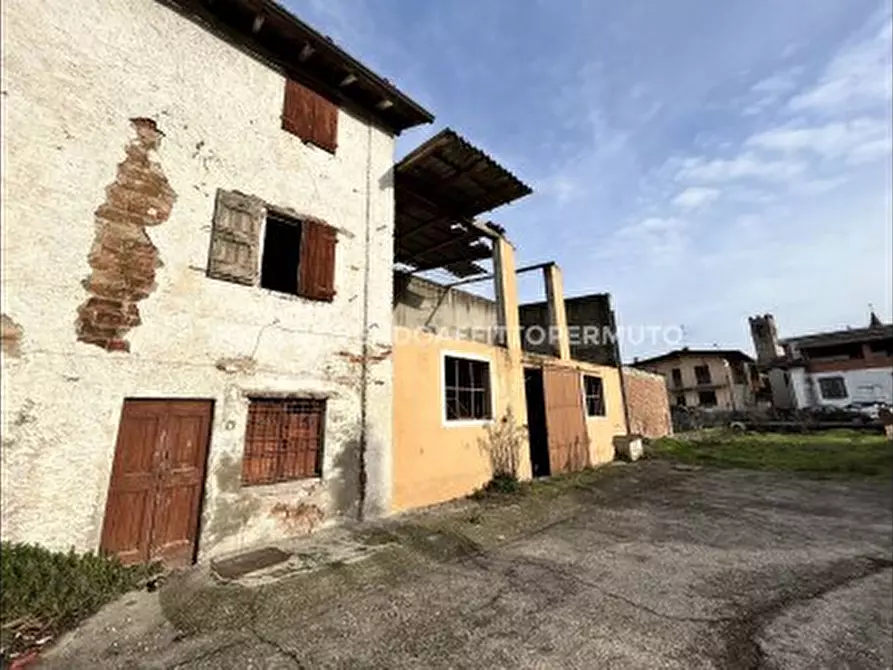 Immagine 9 di Casa indipendente in vendita  in VIA VITTORIO EMANUELE II 20 a Fontanella